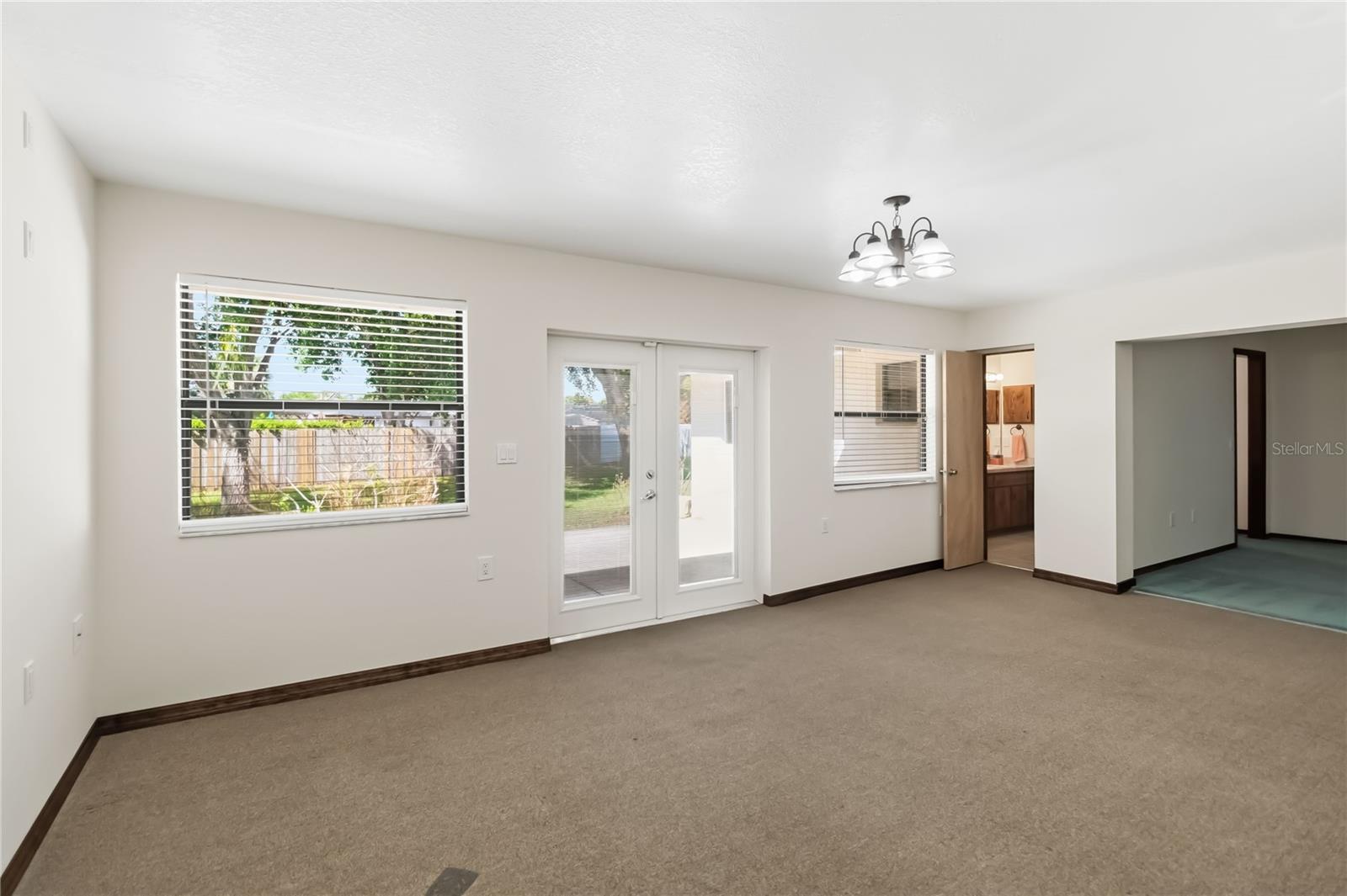 Image 21 of 57 For 2106 Peach Tree Boulevard