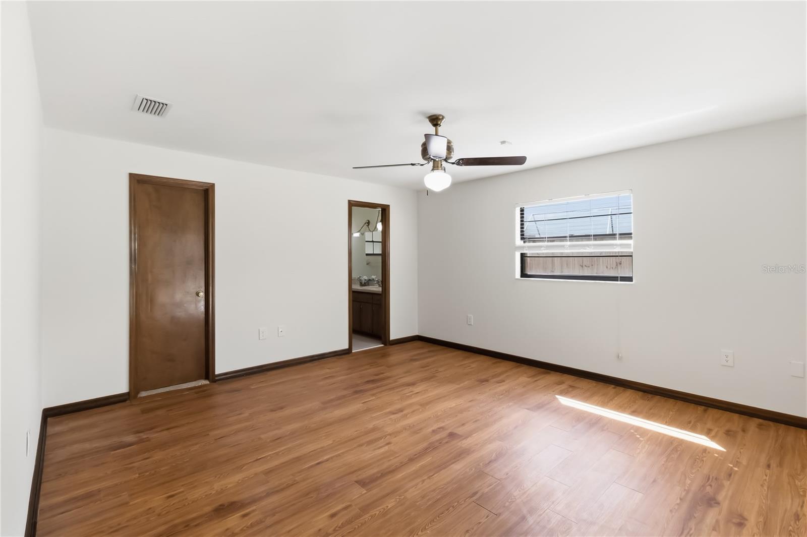 Image 23 of 57 For 2106 Peach Tree Boulevard