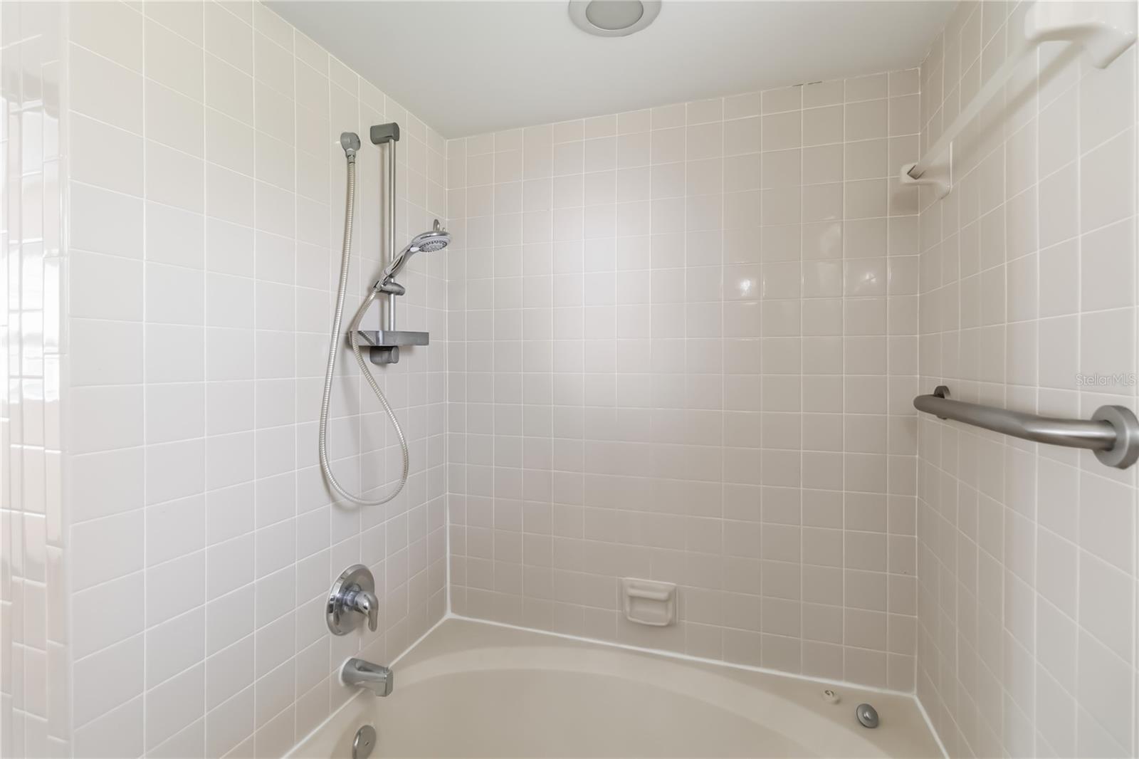 Image 27 of 57 For 2106 Peach Tree Boulevard