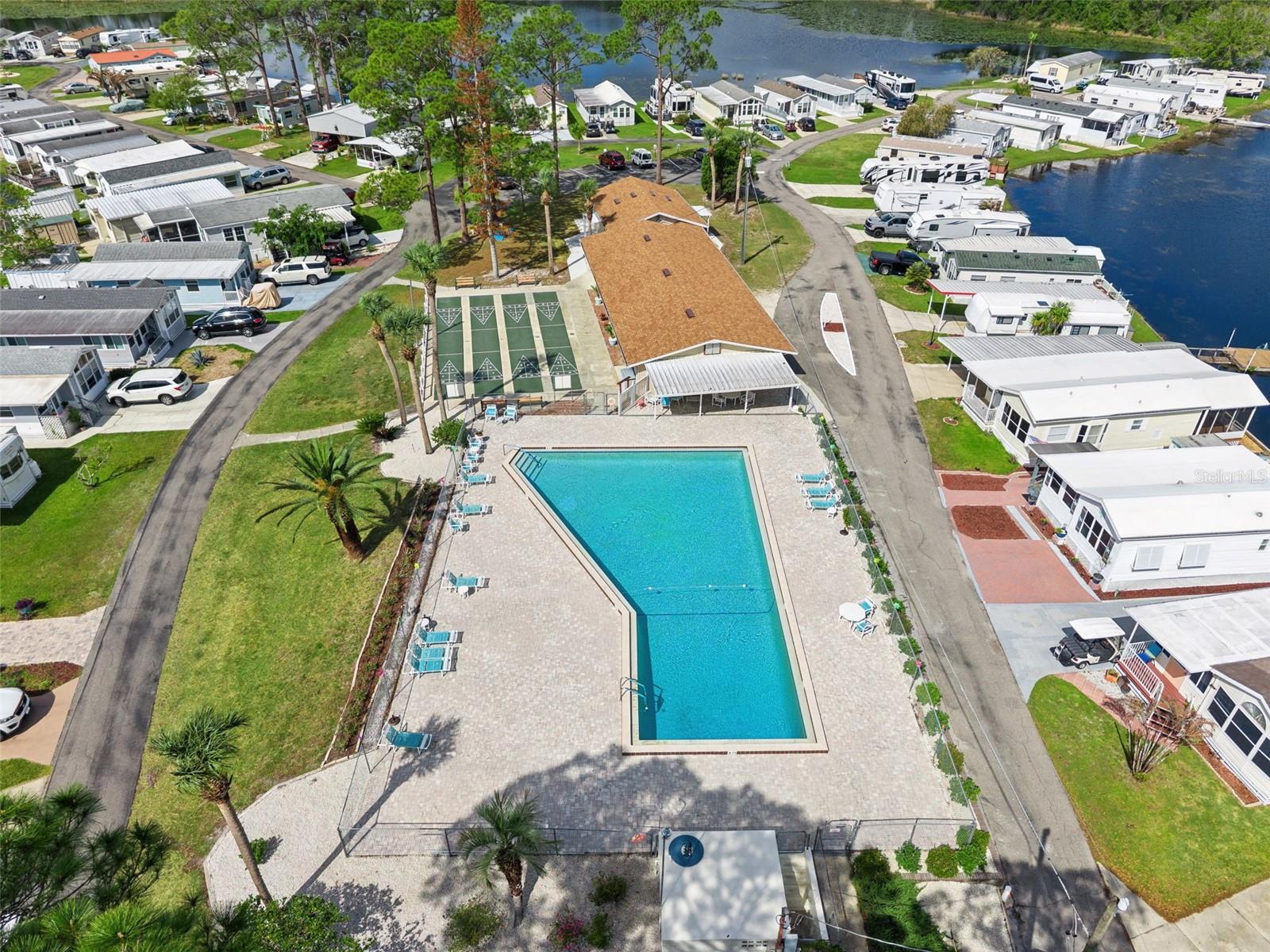 Image 19 of 25 For 511 Flamingo Lane