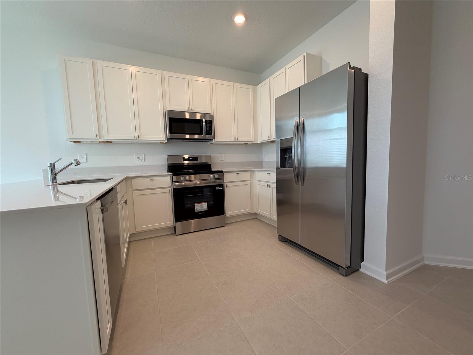 Image 3 of 26 For 6025 Zen Way