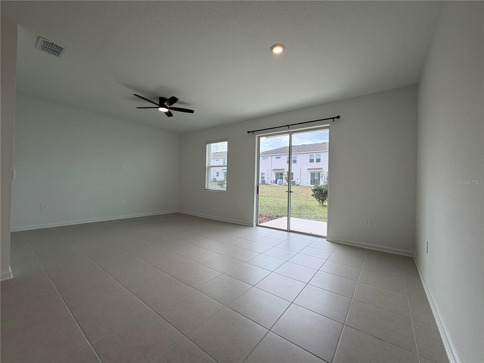 Image 6 of 26 For 6025 Zen Way