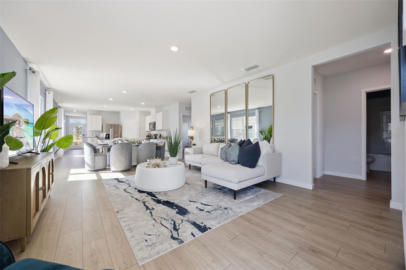 Image 3 of 24 For 2347 Ashwood Bluff Drive