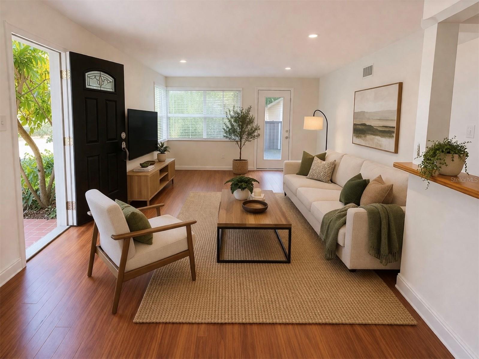 Image 4 of 11 For 2420 Euston Road