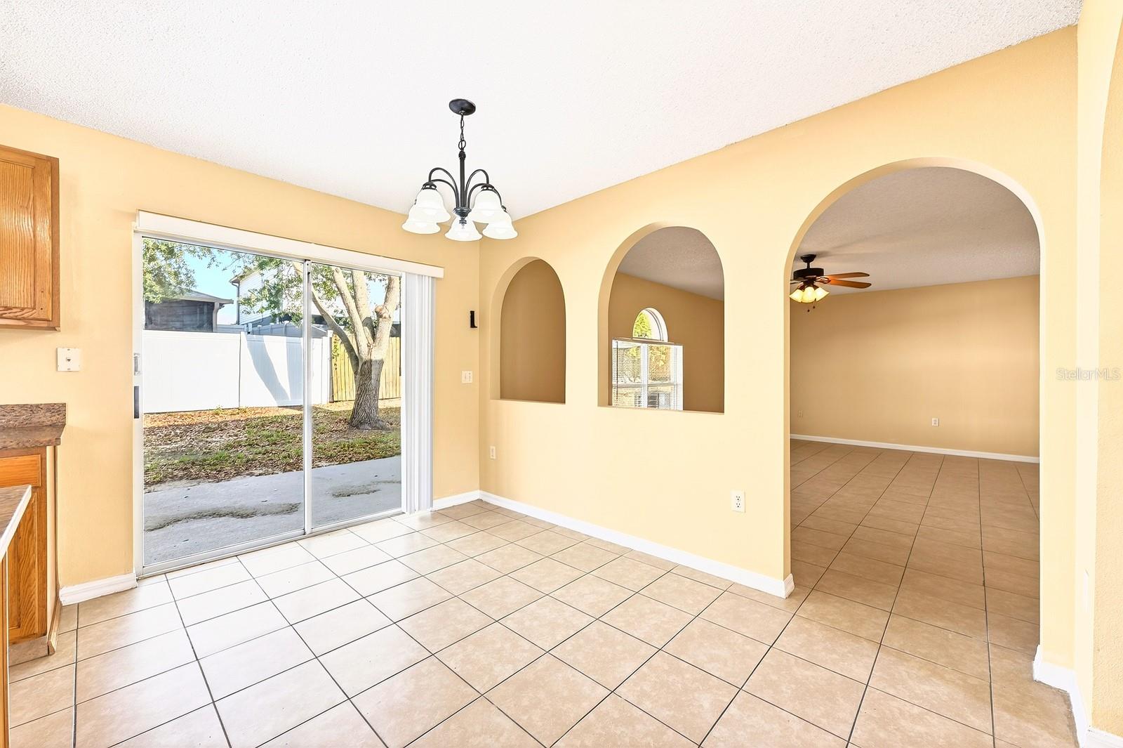 Image 24 of 32 For 274 Curtis Avenue