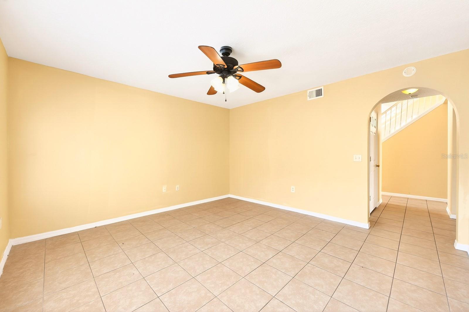 Image 29 of 32 For 274 Curtis Avenue