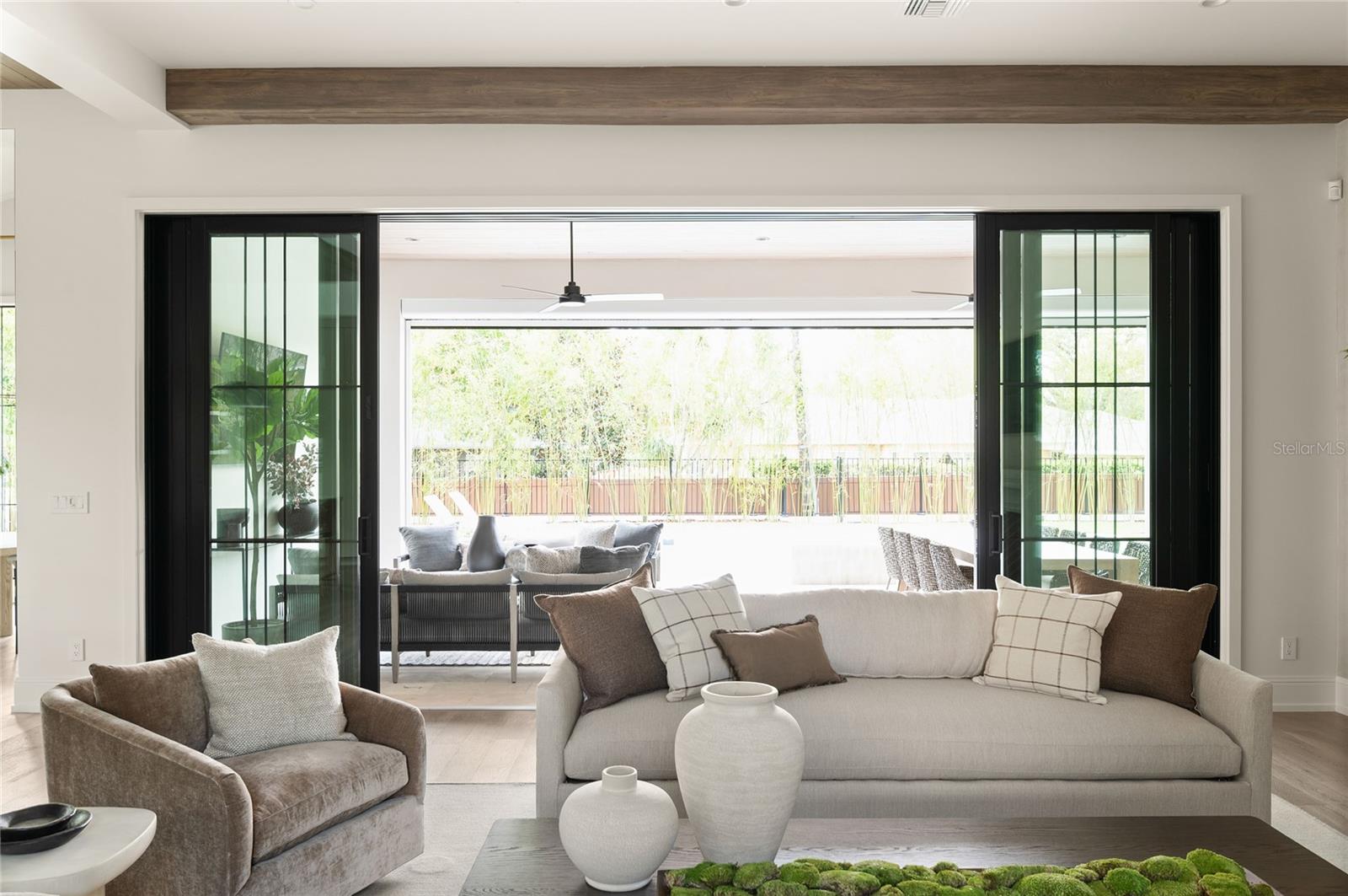 Image 27 of 75 For 1208 Nottingham Street