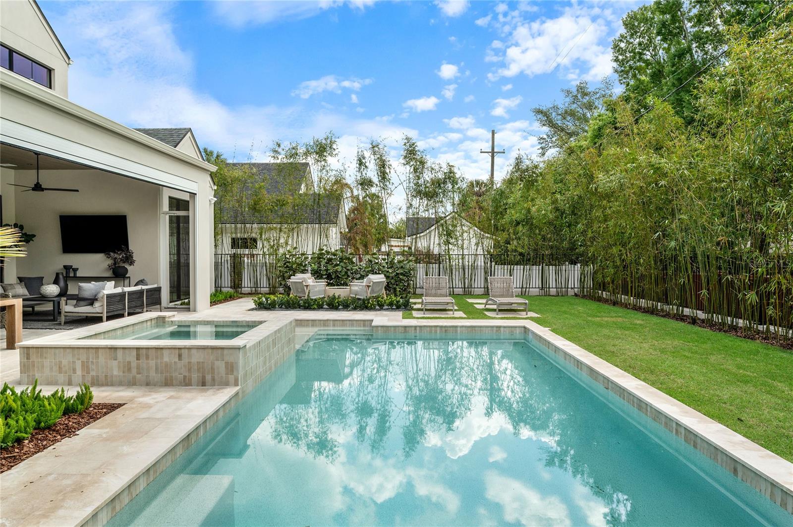 Image 31 of 75 For 1208 Nottingham Street