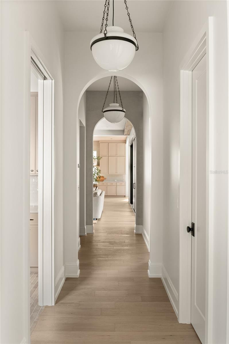 Image 46 of 75 For 1208 Nottingham Street