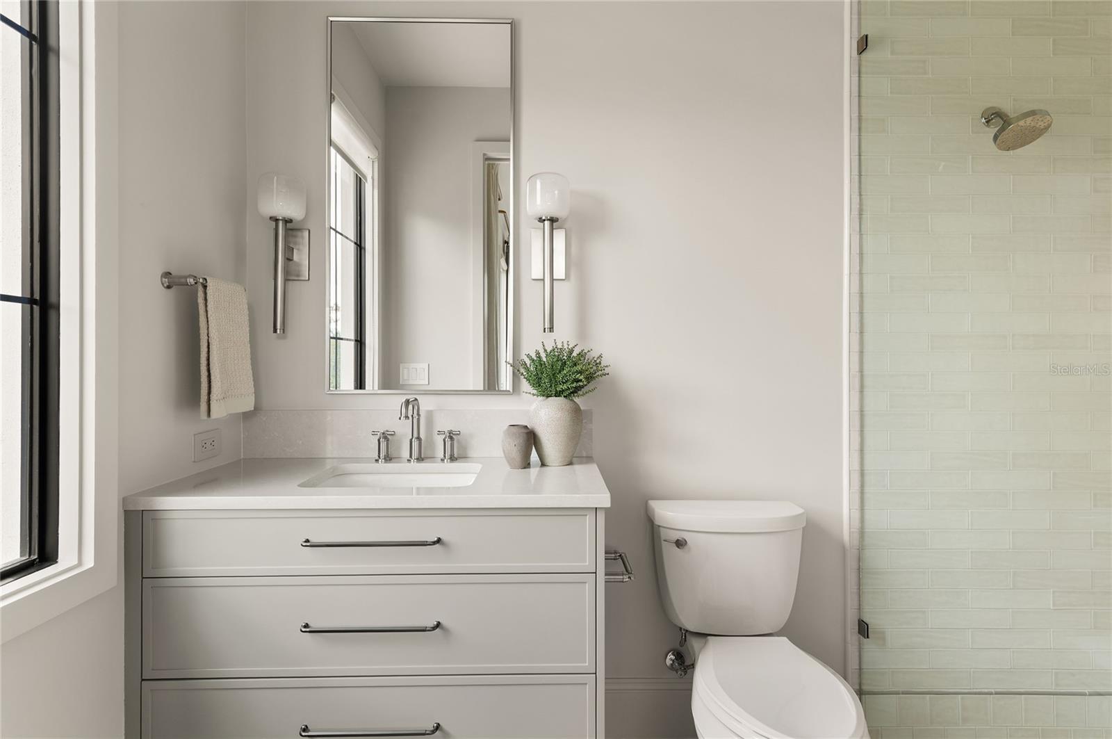 Image 65 of 75 For 1208 Nottingham Street