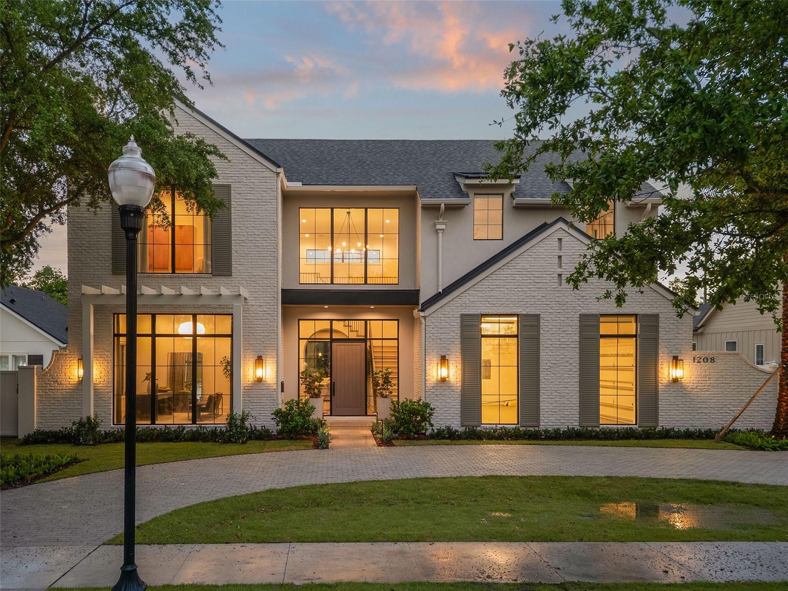 Image 68 of 75 For 1208 Nottingham Street