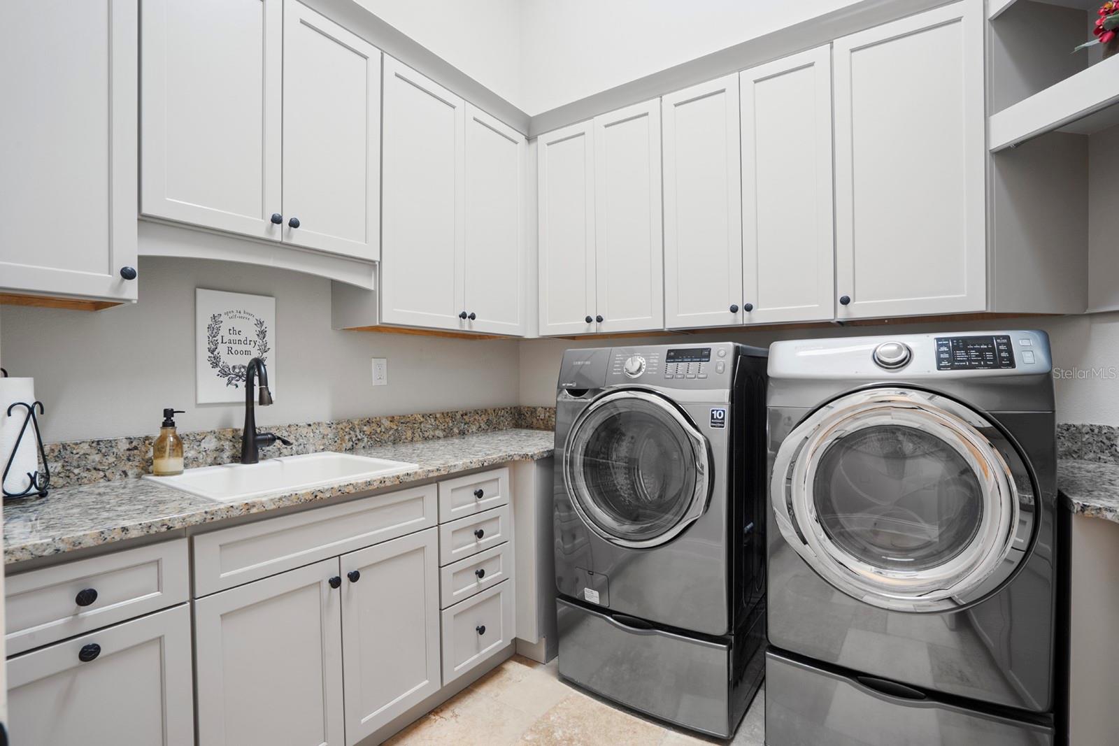 Image 27 of 43 For 1735 Foss Avenue