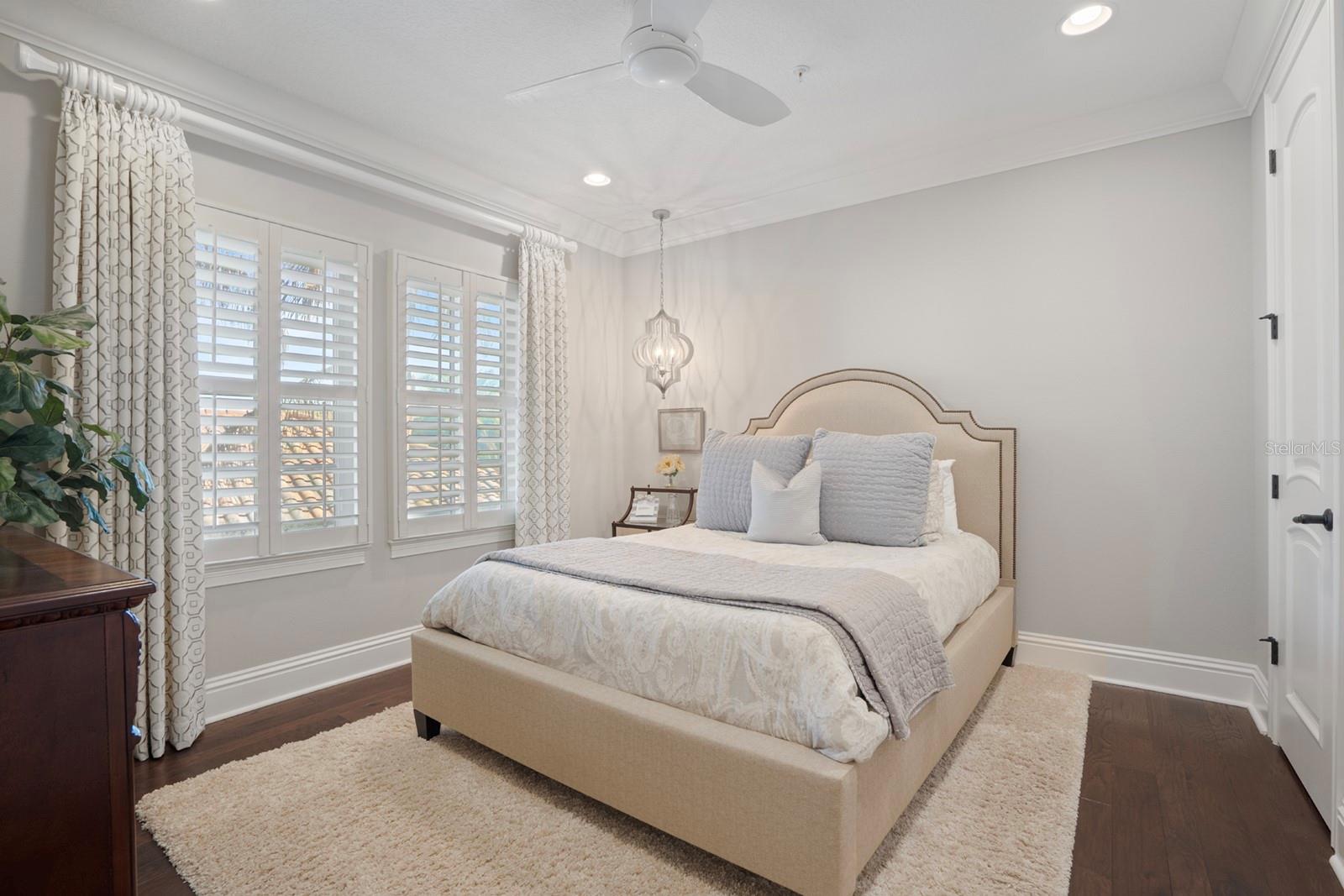 Image 32 of 43 For 1735 Foss Avenue