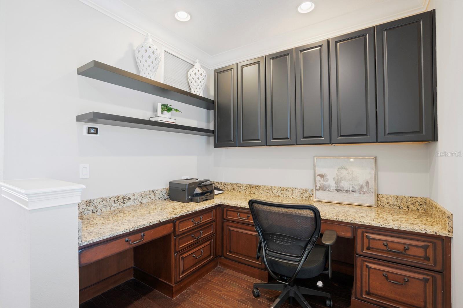 Image 36 of 43 For 1735 Foss Avenue