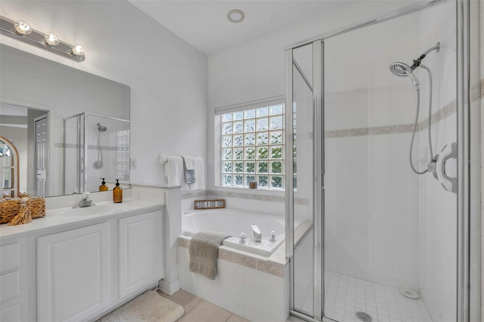 Image 12 of 72 For 1656 Anna Catherine Drive