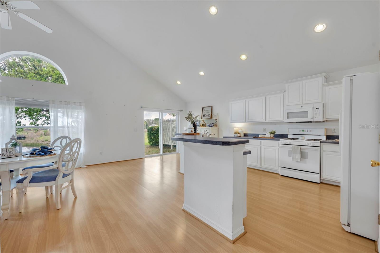 Image 14 of 72 For 1656 Anna Catherine Drive