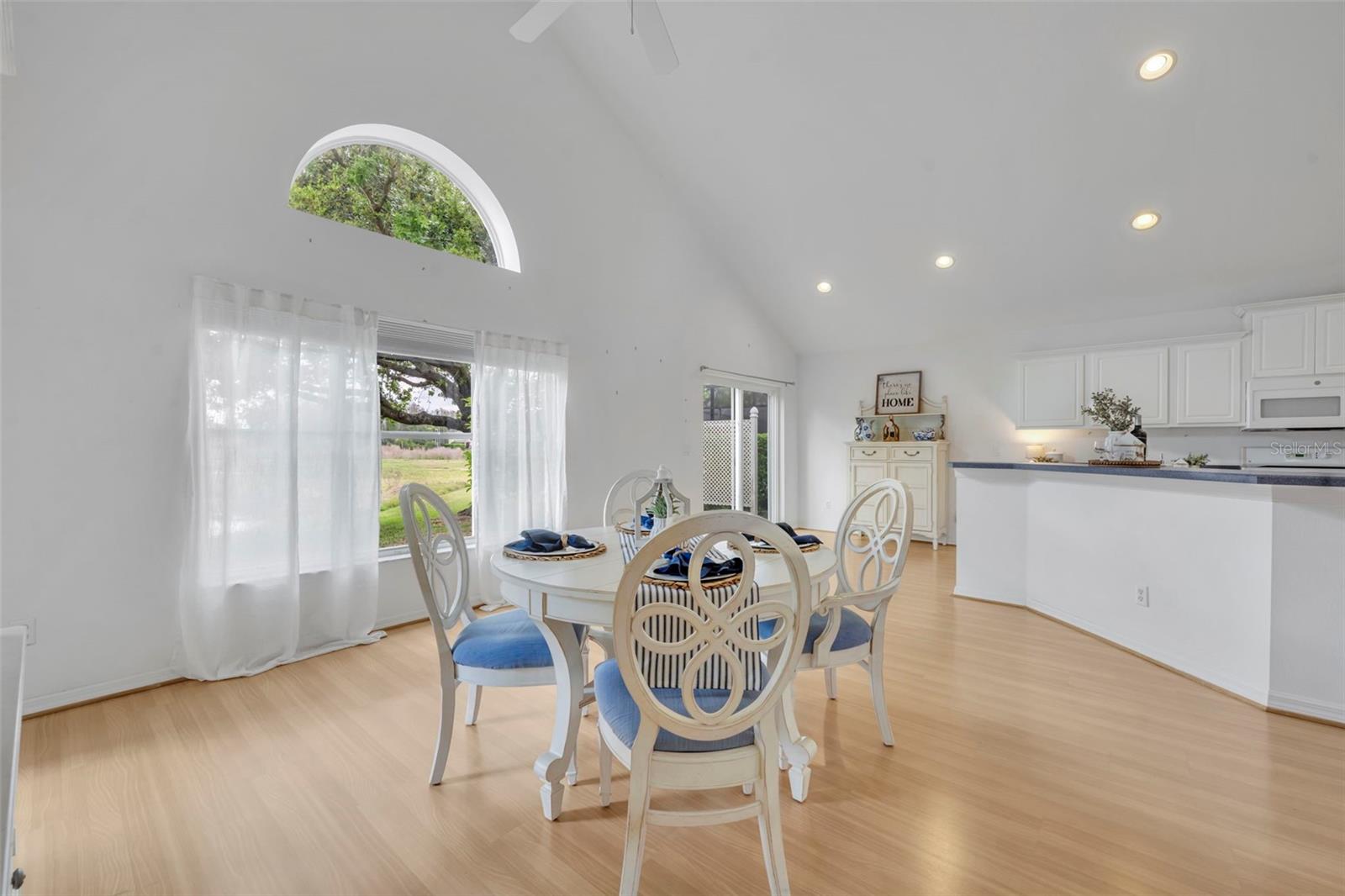 Image 42 of 72 For 1656 Anna Catherine Drive