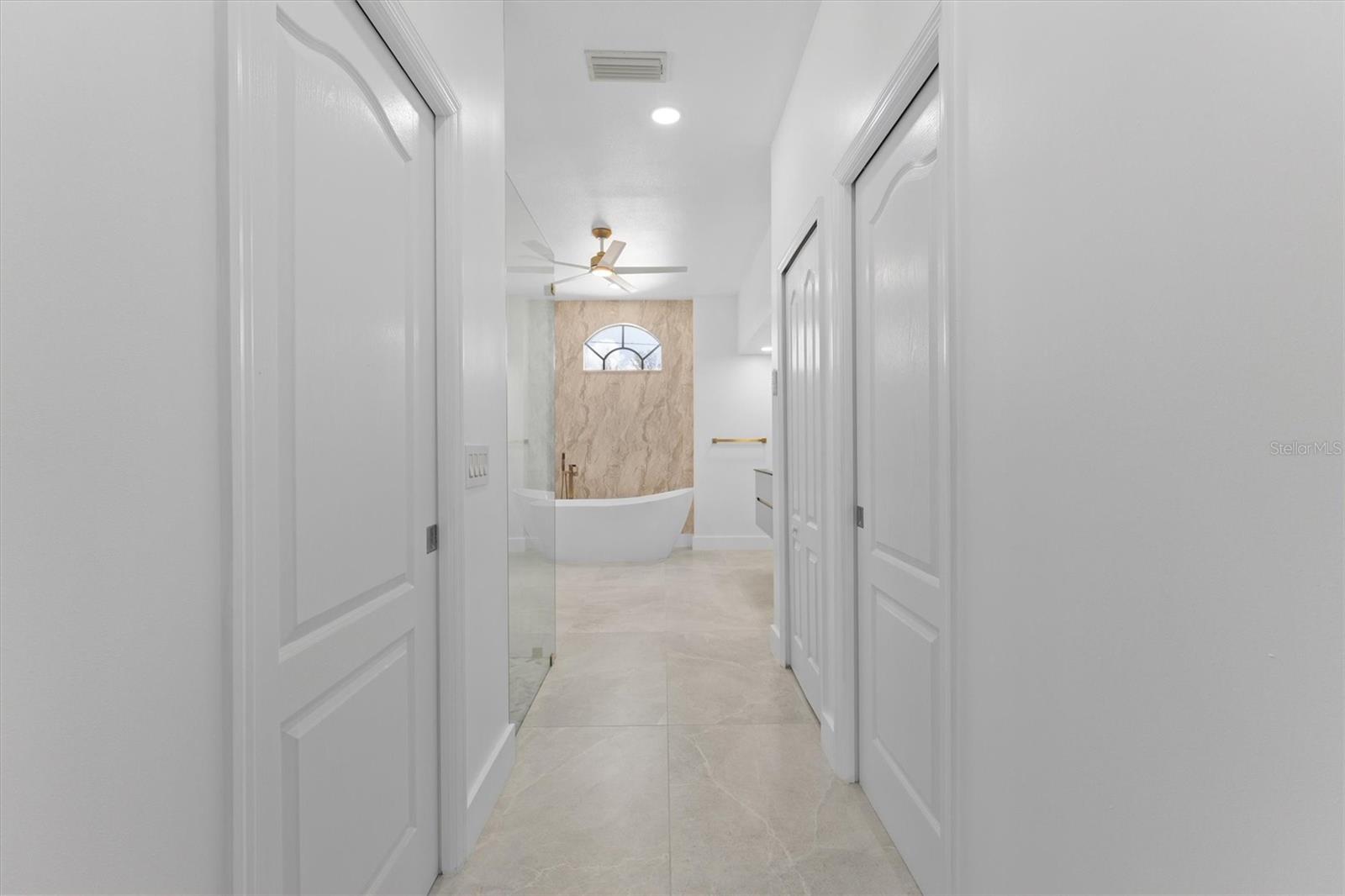 Image 28 of 59 For 8090 Arlewood Circle