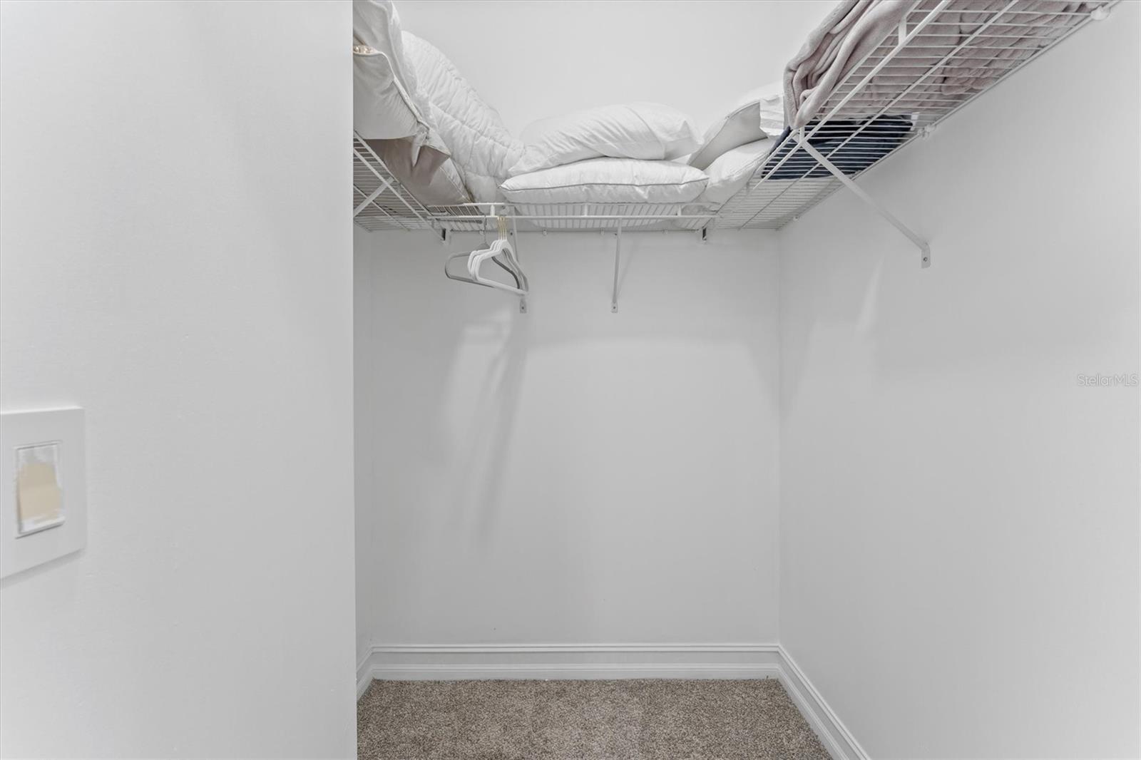 Image 29 of 59 For 8090 Arlewood Circle