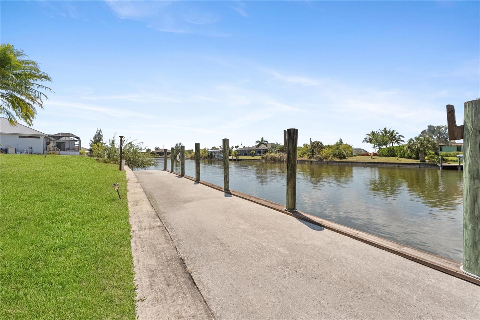 Image 43 of 59 For 8090 Arlewood Circle