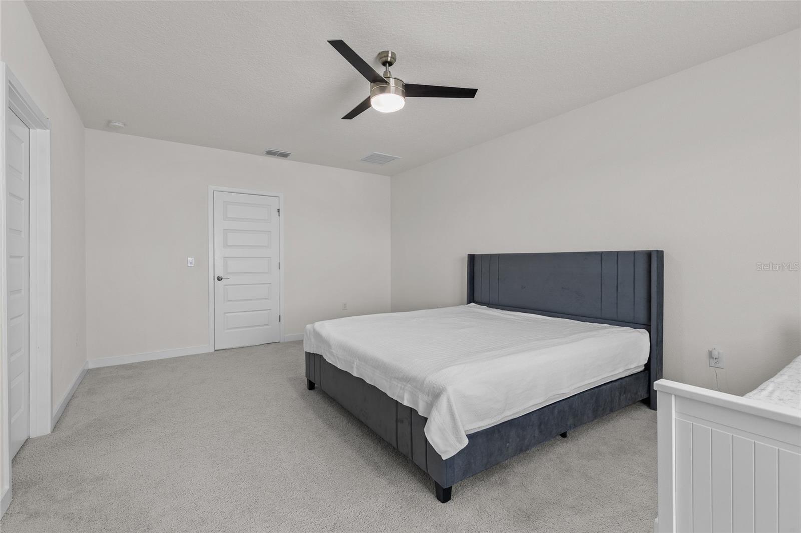 Image 14 of 33 For 455 Talisi Loop