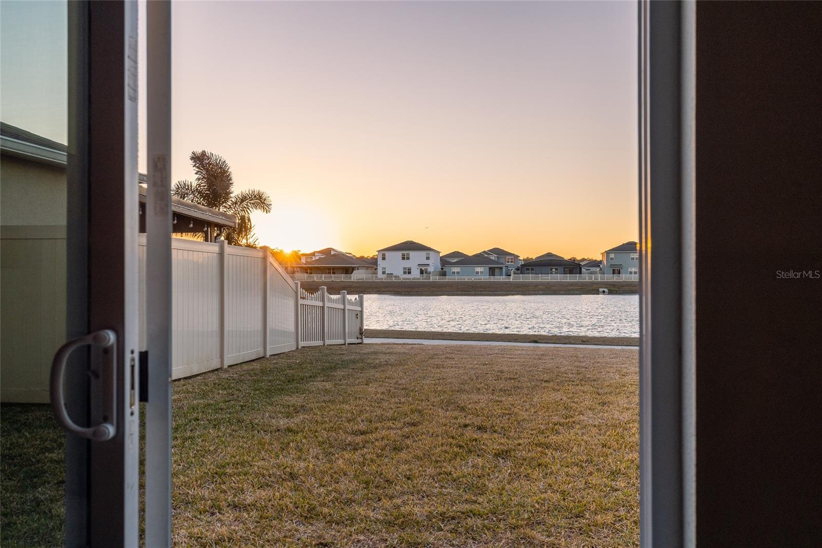 Image 28 of 33 For 455 Talisi Loop