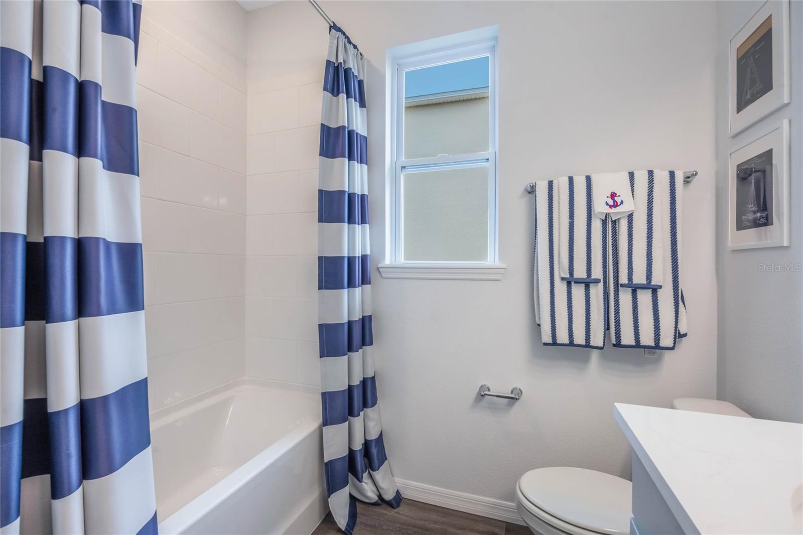 Image 29 of 45 For 2079 Ashwood Bluff Drive