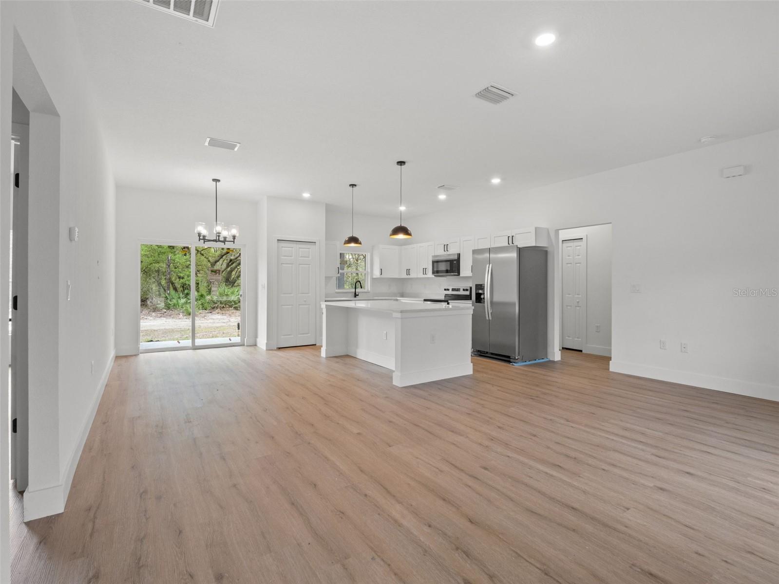 Image 10 of 39 For 110 Guava Place Drive