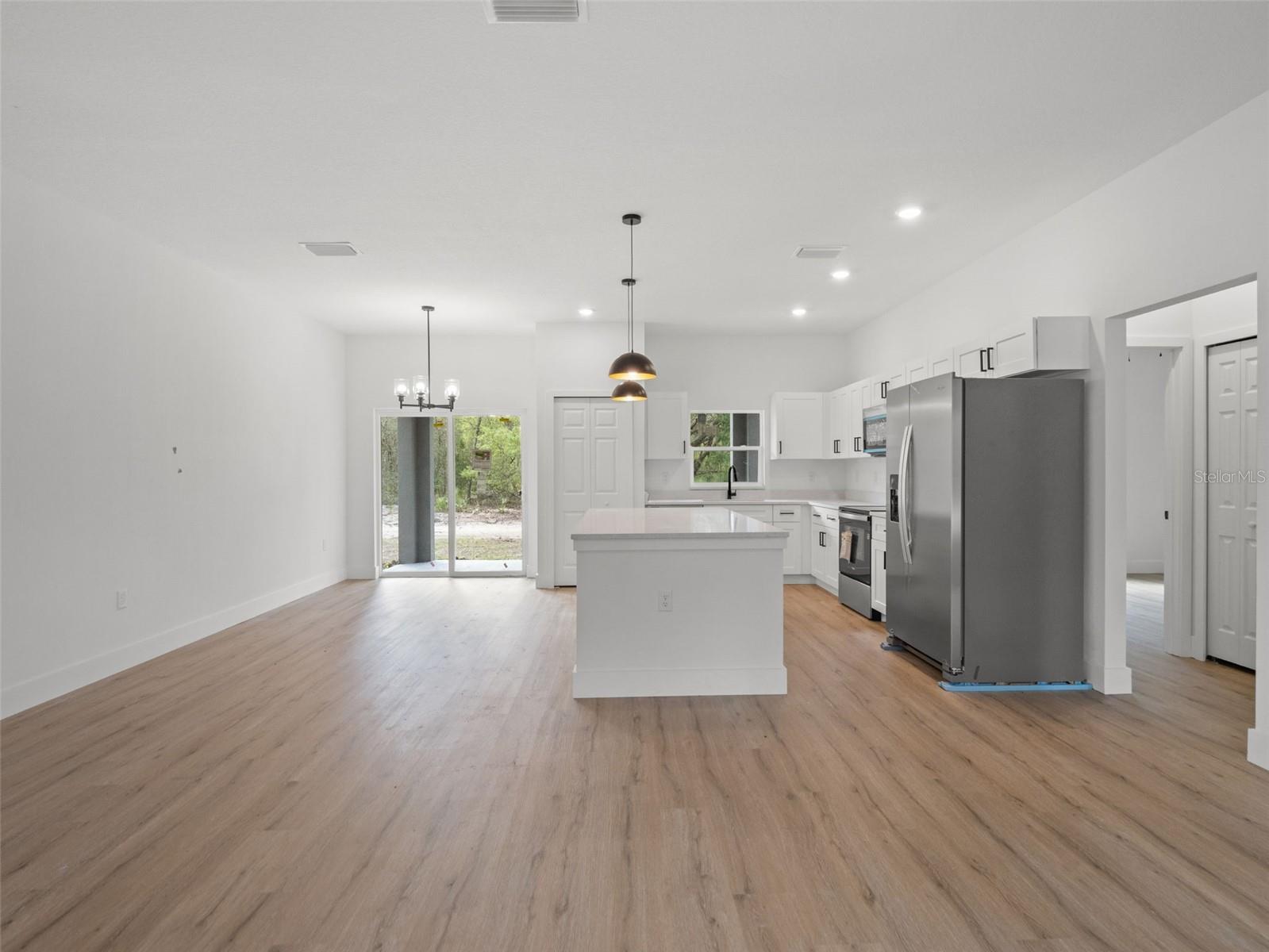 Image 11 of 39 For 110 Guava Place Drive