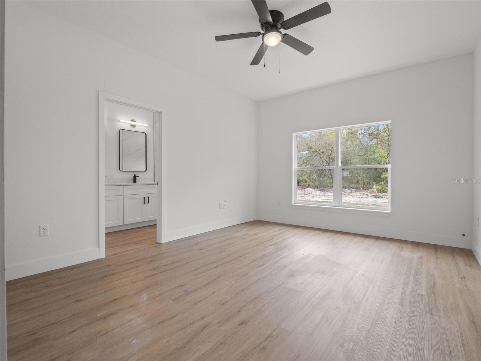 Image 17 of 39 For 110 Guava Place Drive