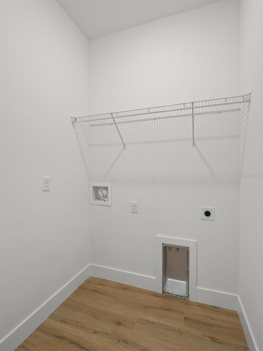 Image 21 of 39 For 110 Guava Place Drive