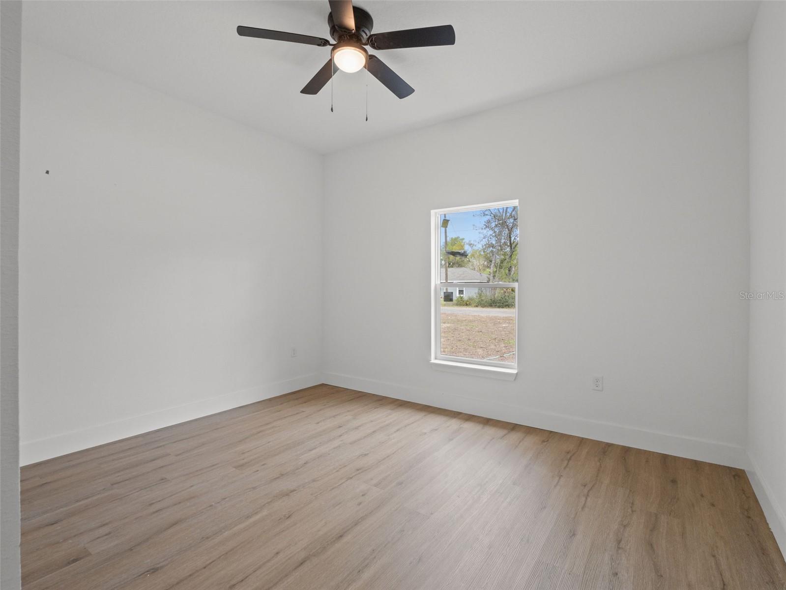 Image 25 of 39 For 110 Guava Place Drive