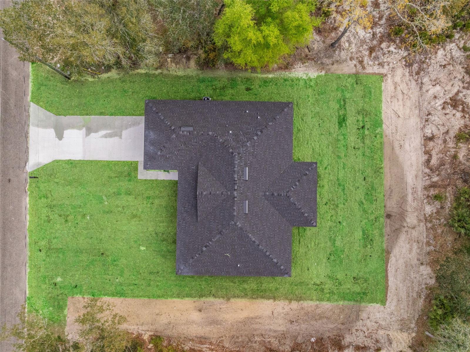 Image 33 of 39 For 110 Guava Place Drive