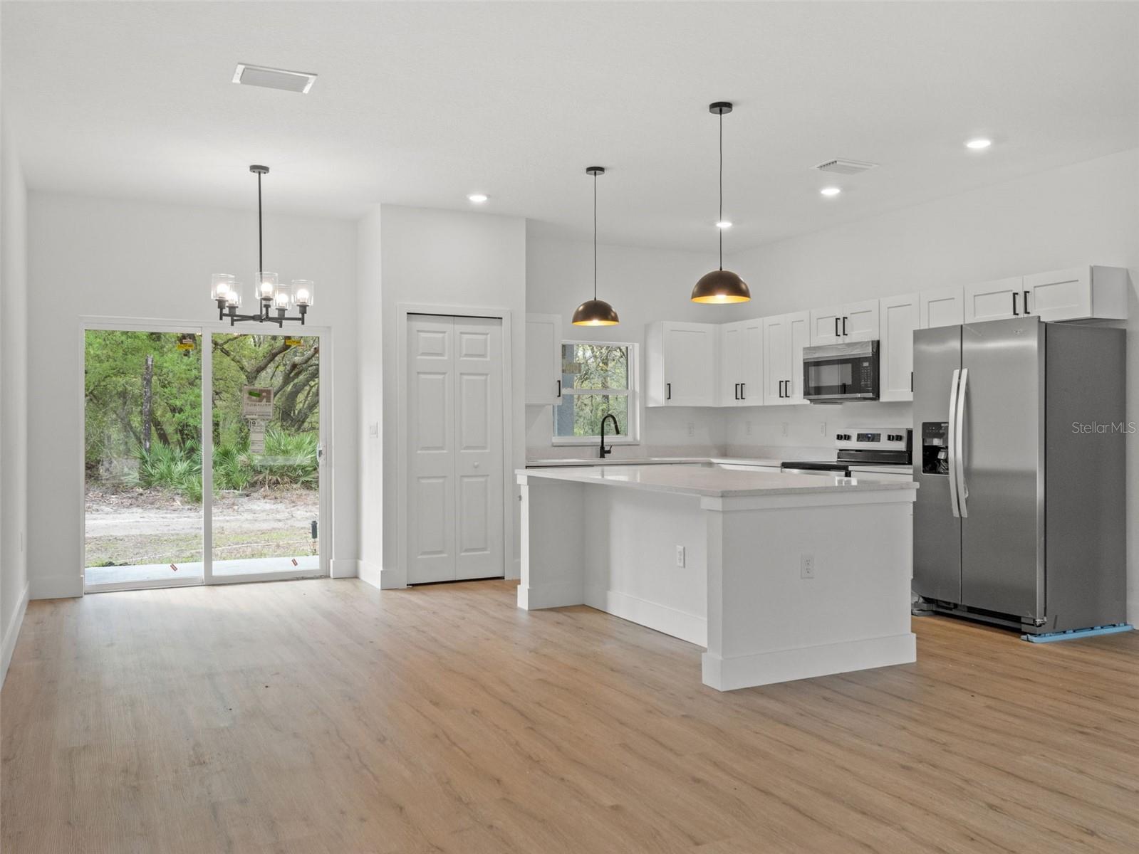 Image 6 of 39 For 110 Guava Place Drive