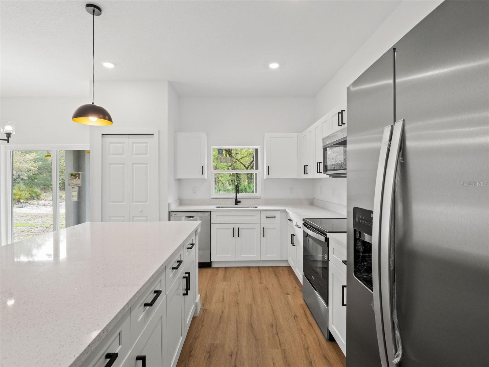 Image 9 of 39 For 110 Guava Place Drive