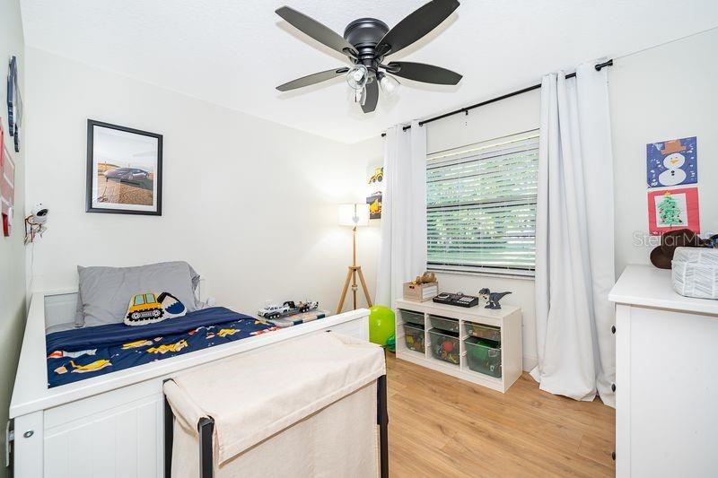 Image 18 of 38 For 3325 Indiana Avenue