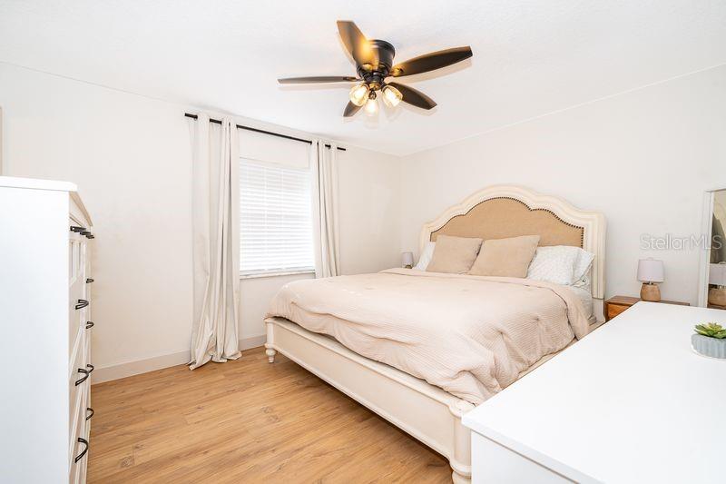 Image 19 of 38 For 3325 Indiana Avenue