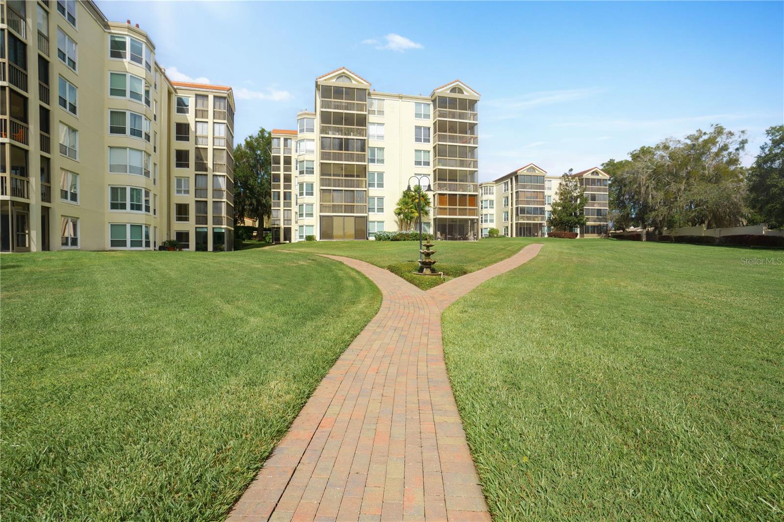 Image 27 of 33 For 204 Quayside Circle 201