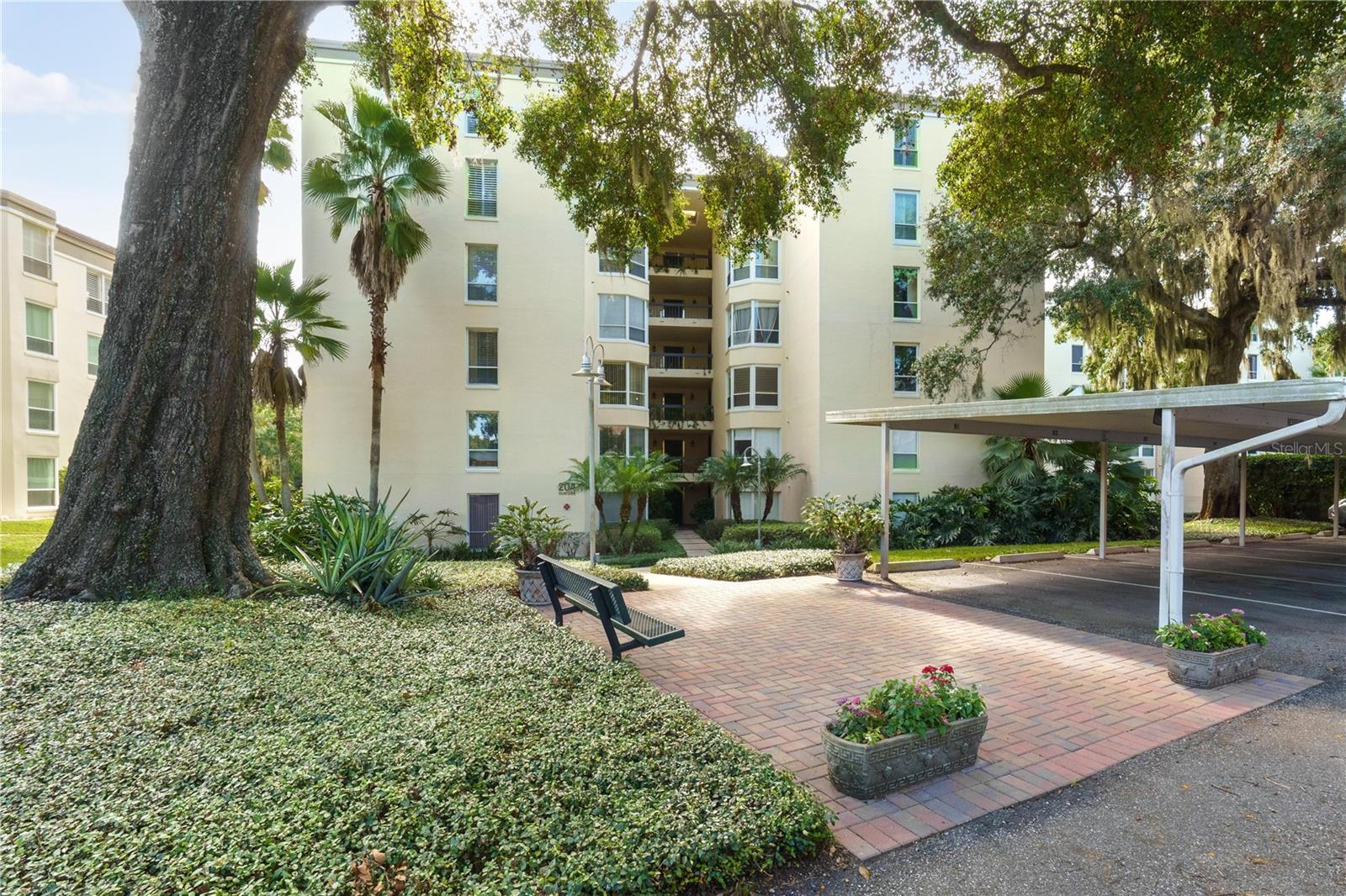 Image 3 of 33 For 204 Quayside Circle 201