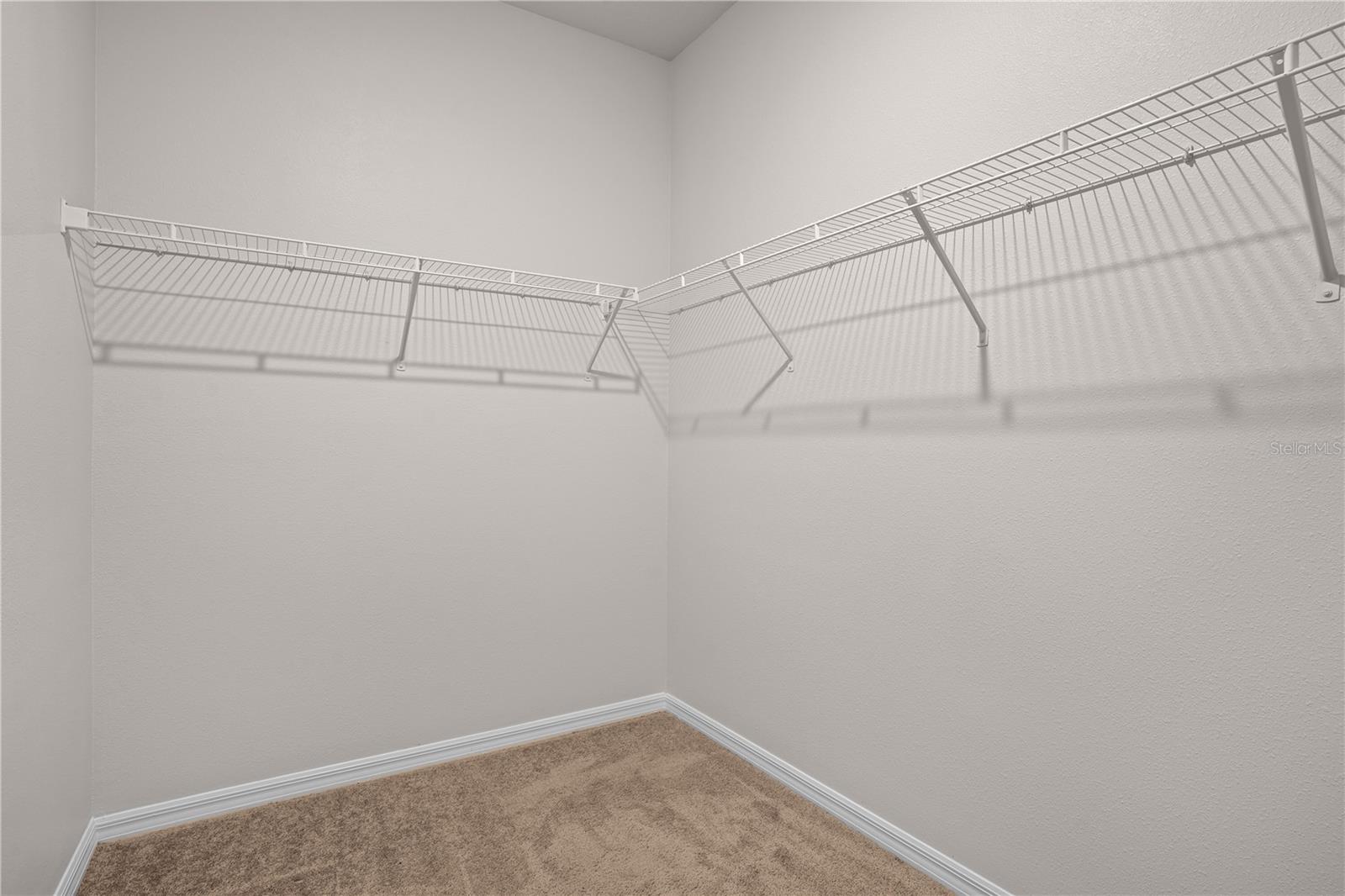 Image 18 of 36 For 3022 Neverland Drive