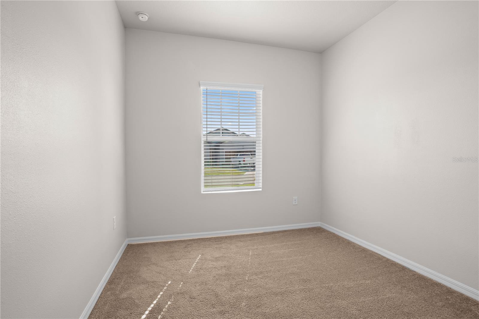 Image 19 of 36 For 3022 Neverland Drive