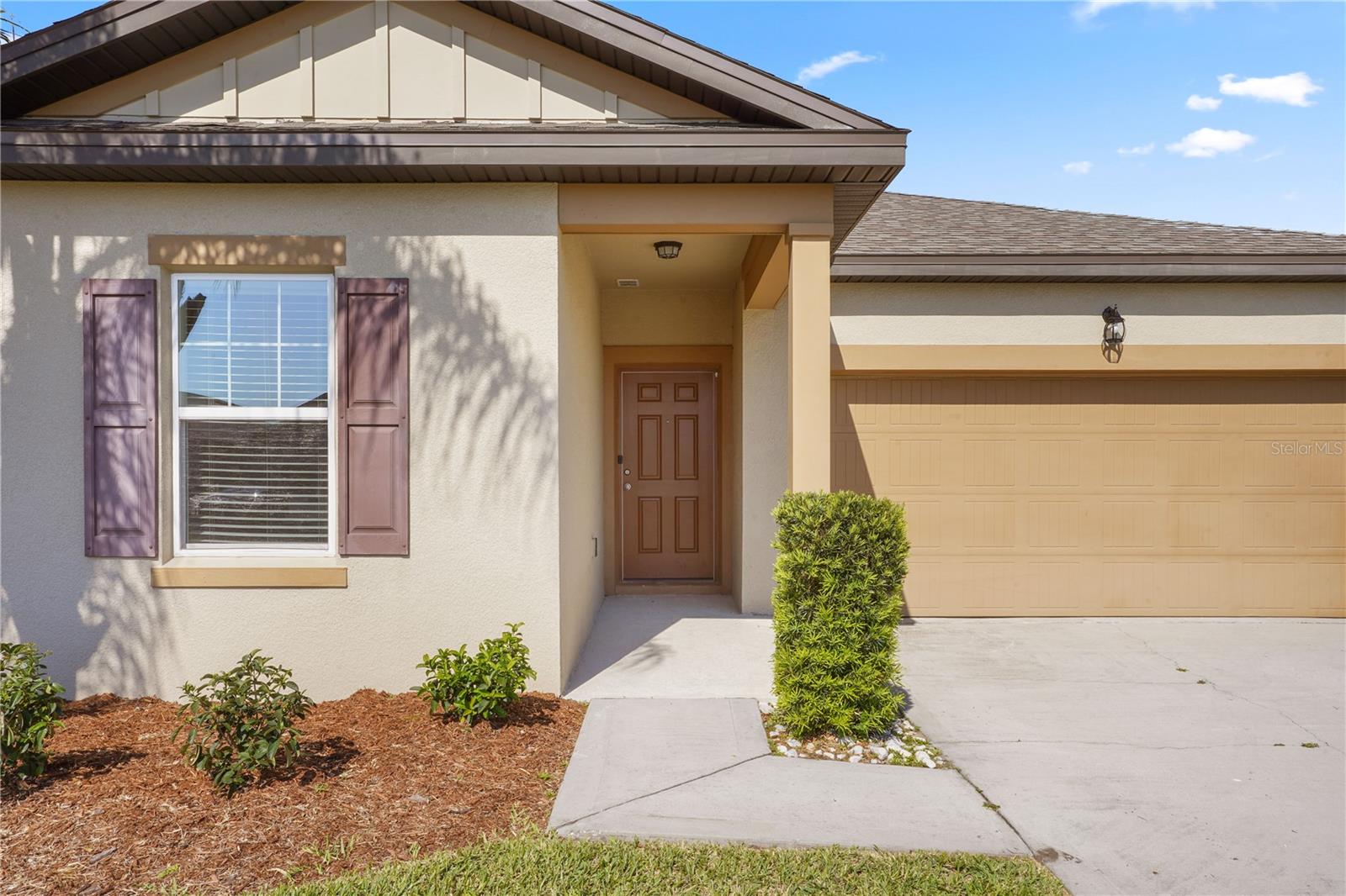 Image 5 of 36 For 3022 Neverland Drive