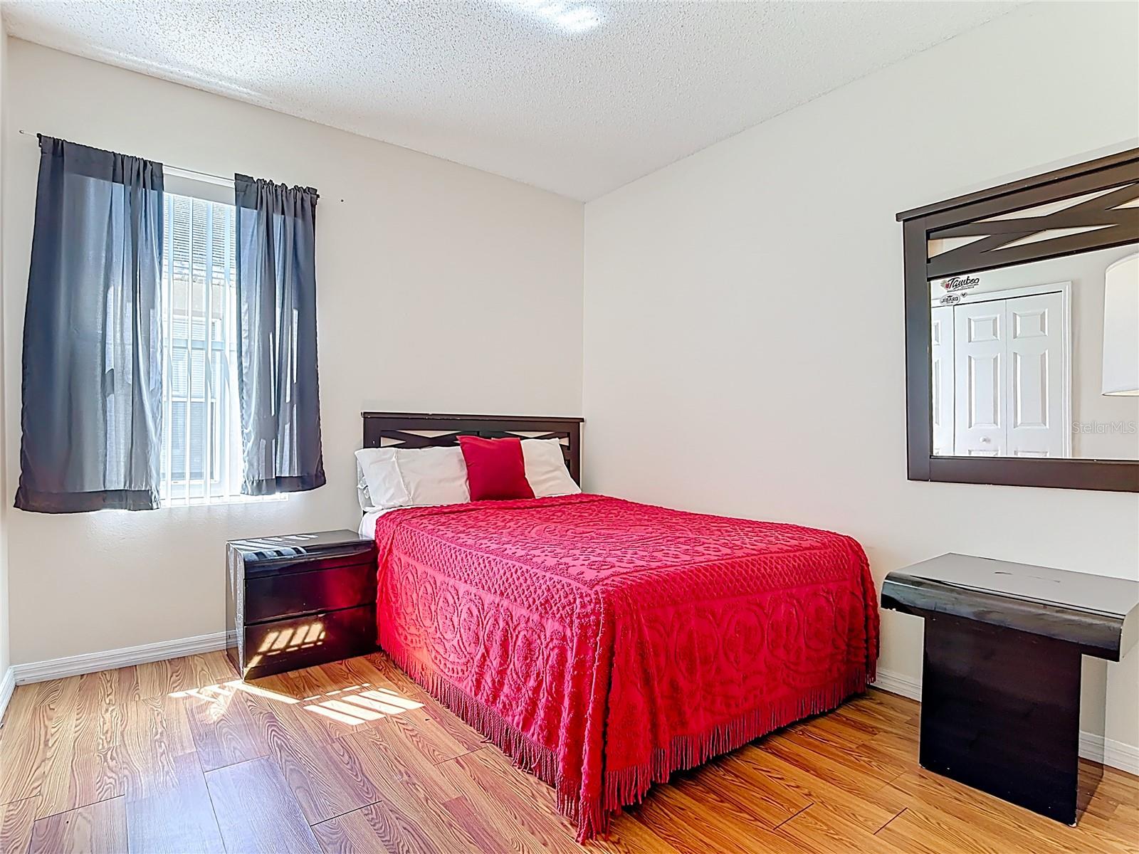 Image 22 of 53 For 635 Knollwood Drive