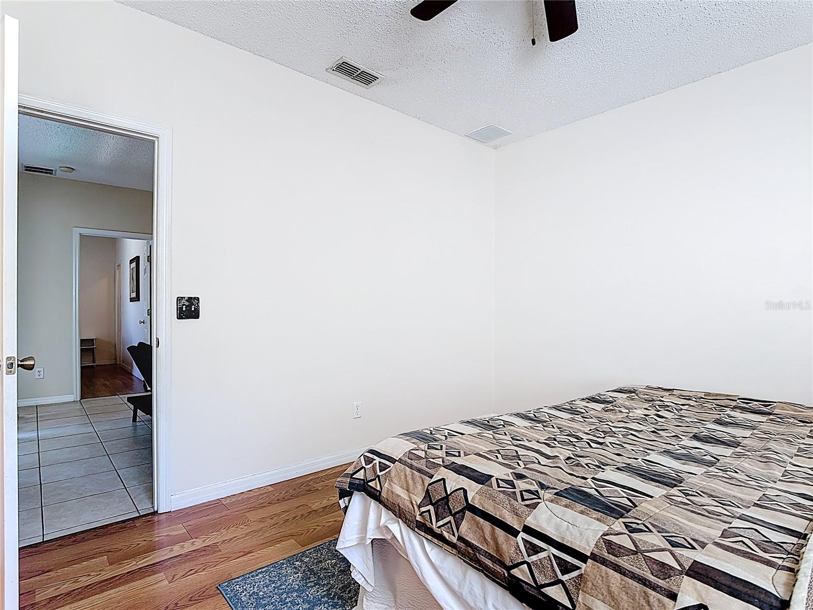 Image 28 of 53 For 635 Knollwood Drive