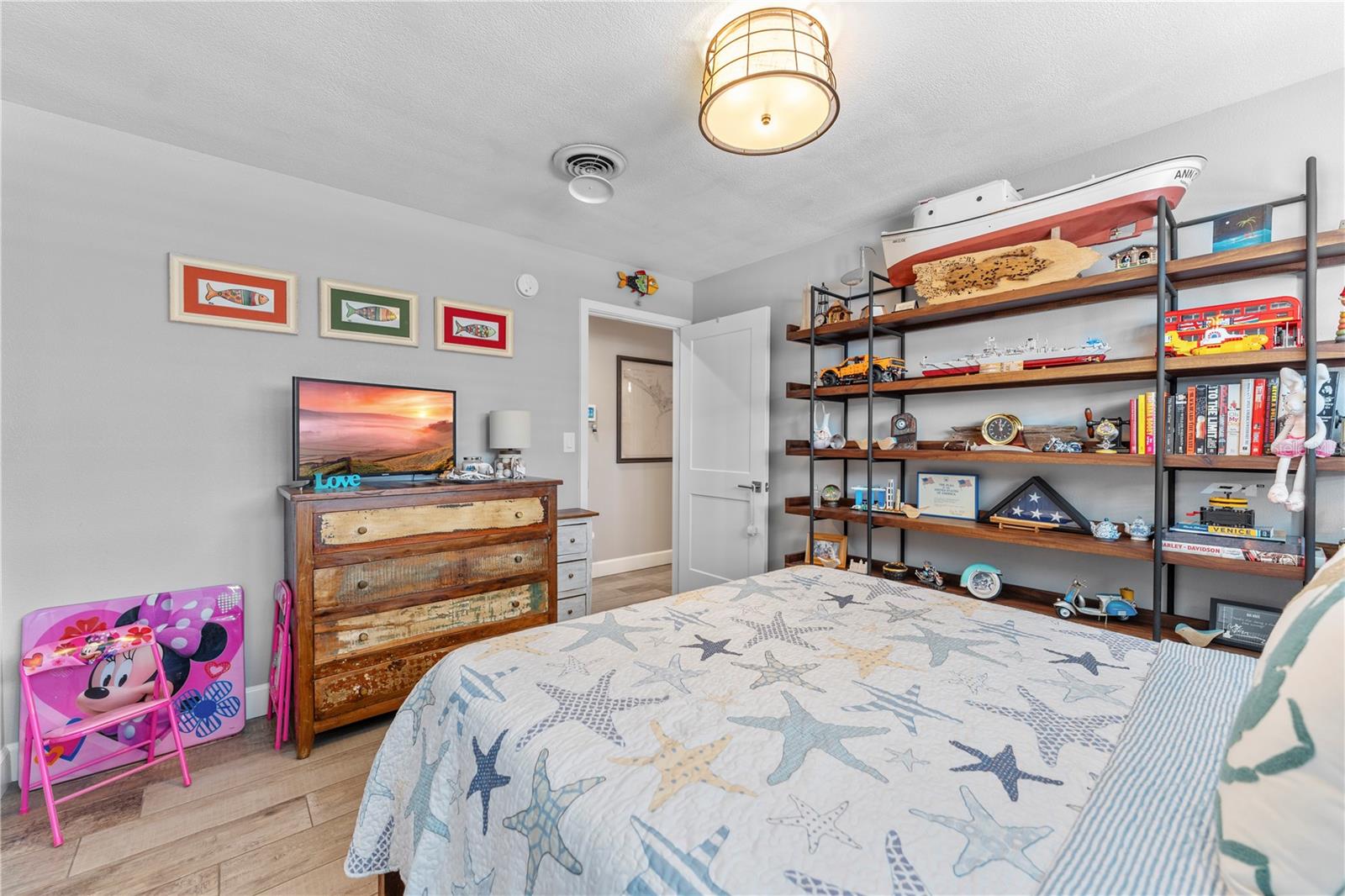 Image 22 of 46 For 118 Coral Way