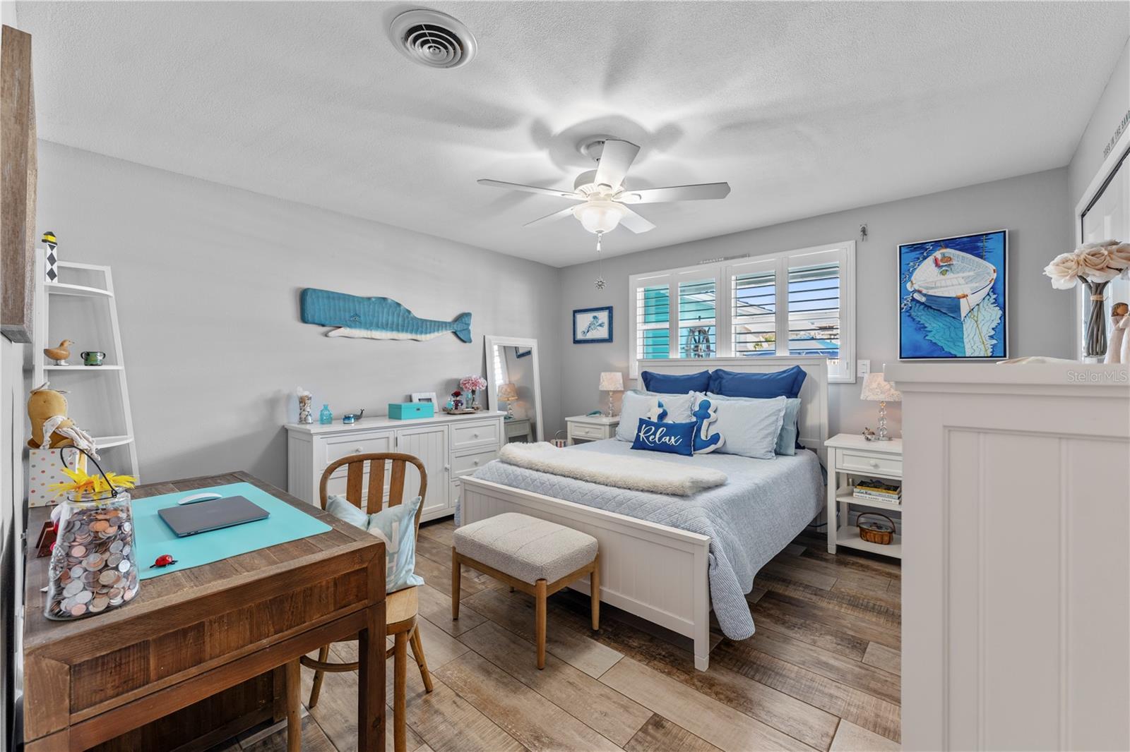 Image 25 of 46 For 118 Coral Way