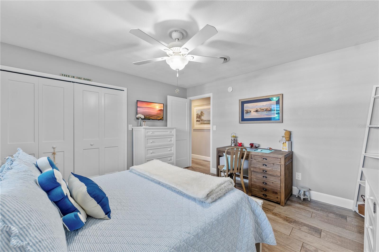 Image 26 of 46 For 118 Coral Way