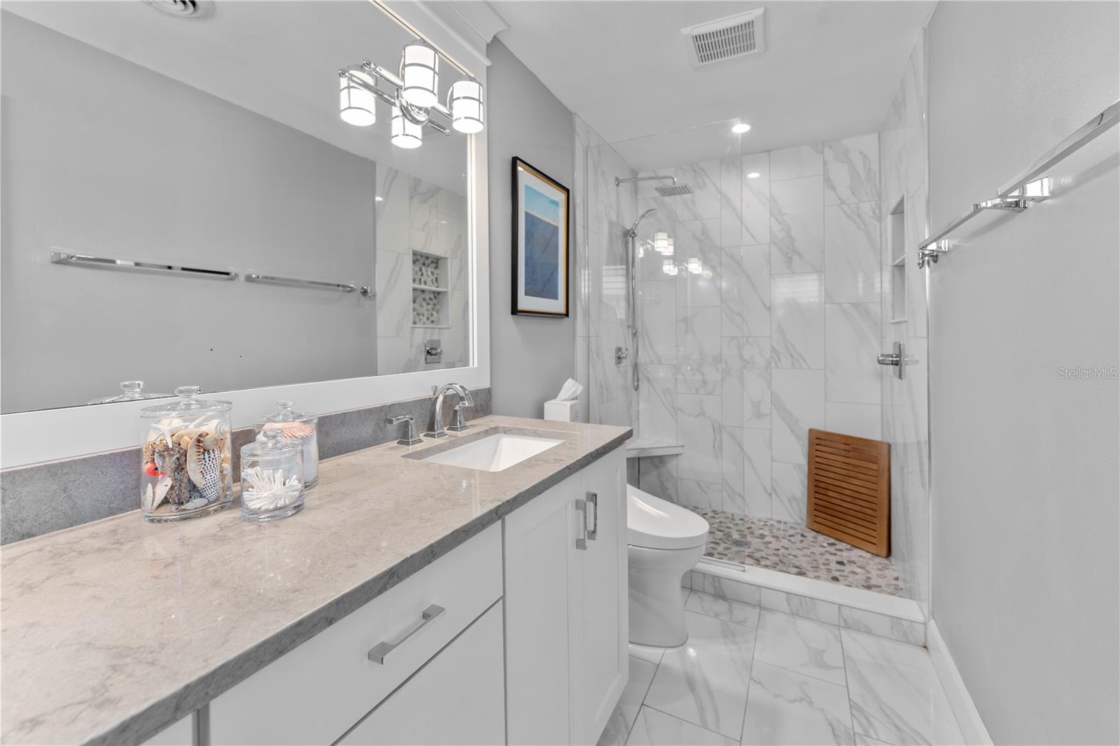 Image 30 of 46 For 118 Coral Way