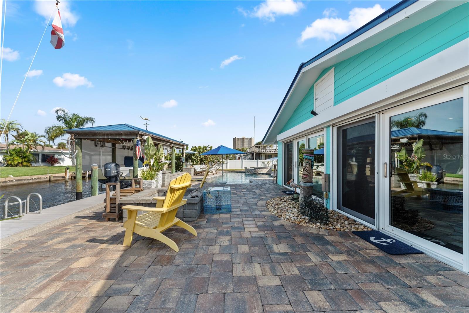 Image 37 of 46 For 118 Coral Way