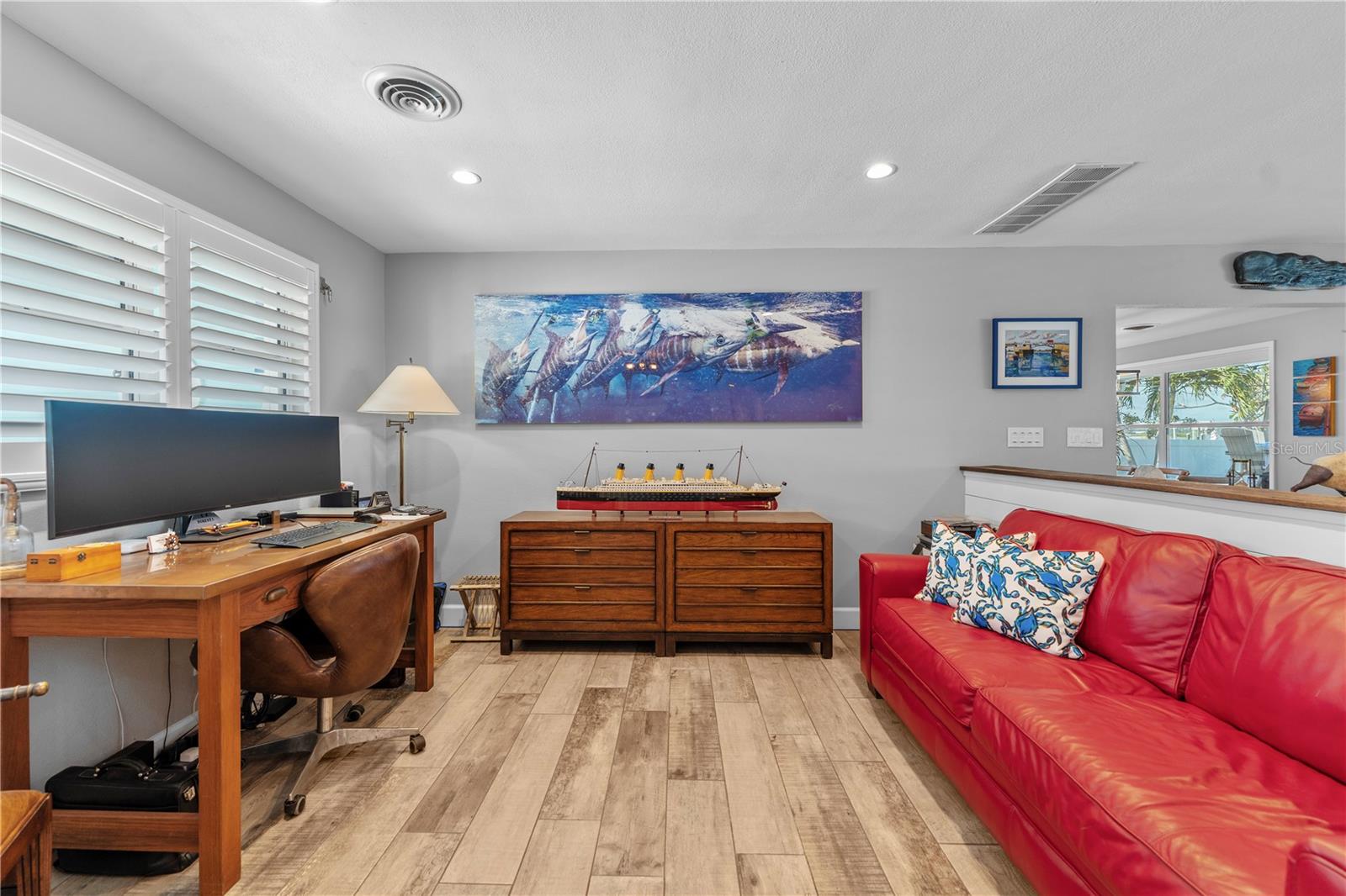 Image 6 of 46 For 118 Coral Way